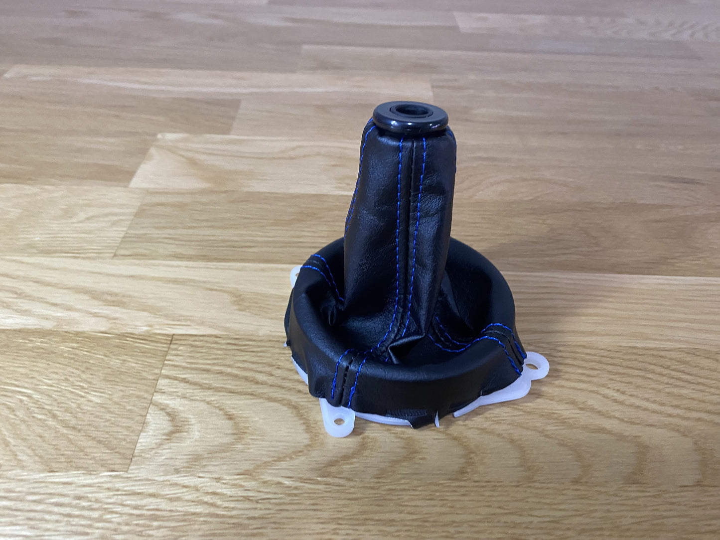 Shift Boot To Suit Mitsubishi Lancer Evolution 7 (5-Speed Blue Stitch) Ct9A Interior
