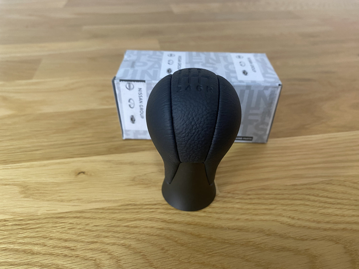 Shift Knob (6-Speed) To Suit Nissan 370Z Nismo 2015 ~ Onwards Gearbox And Transmission