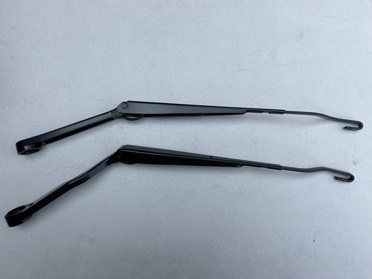 Genuine Nissan Front Wiper Arms to suit Nissan Skyline R34 GTR / GTT / GTV - Vega Autosports