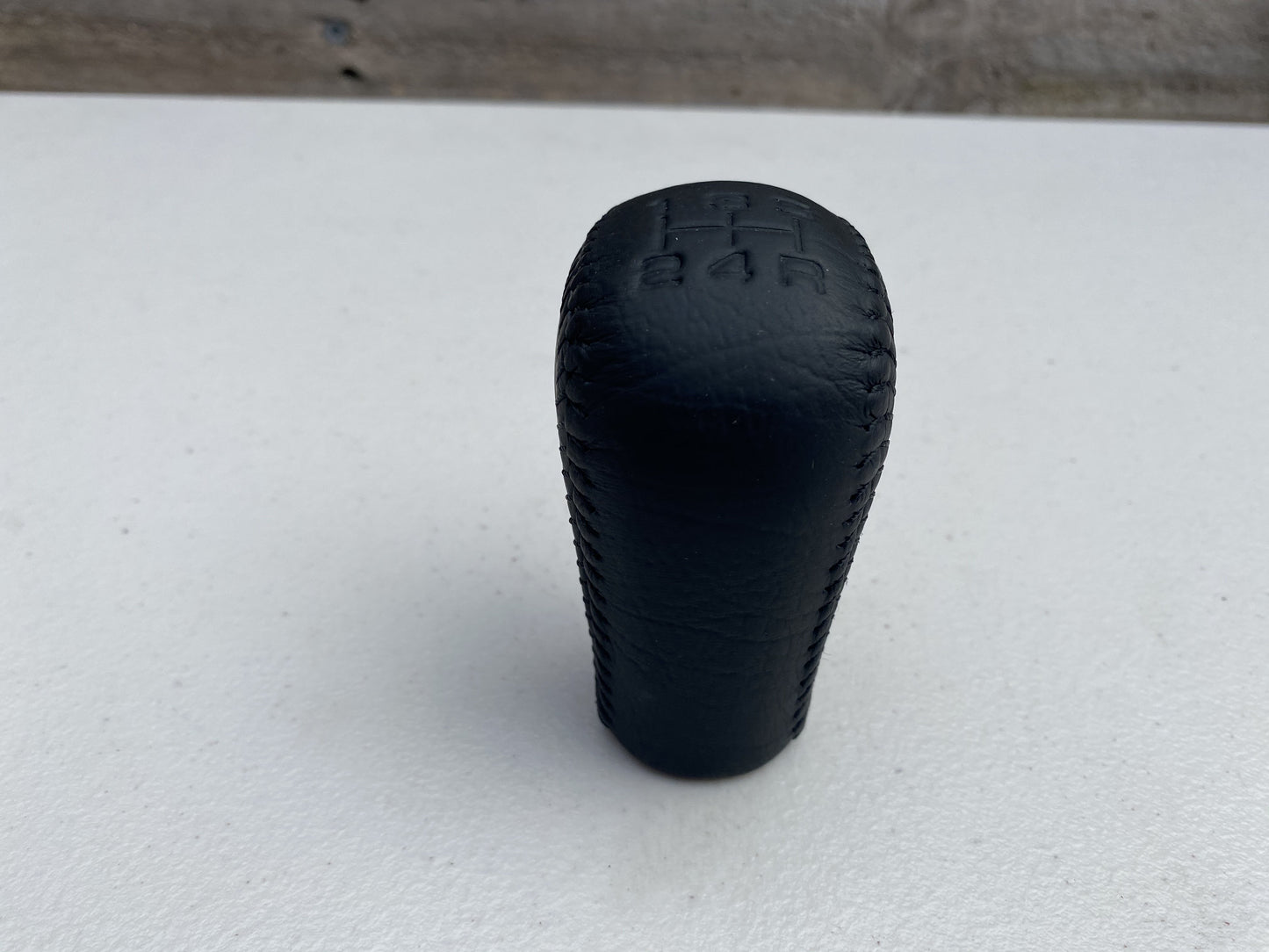 OEM Weighted Leather Shift Knob to suit Mitsubishi Lancer Evolution 4 / 5 (5-Speed M10x1.25) - Vega Autosports