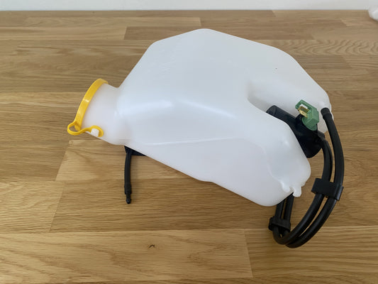 Windscreen Washer Bottle And Pump To Suit Subaru Impreza Wrx Spec C 92-05 Cooling