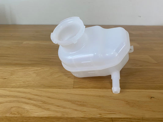 Brake Master Fluid Reservoir To Suit Mitsubishi Lancer Evolution 7 / 8 9 Ct9A Brakes
