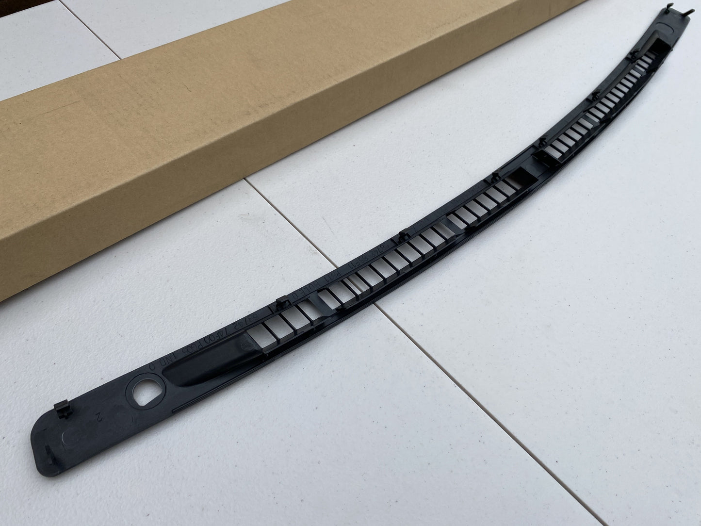 Genuine Nissan Dash Demister Vent to suit Nissan Silvia S14 / S15 - Vega Autosports
