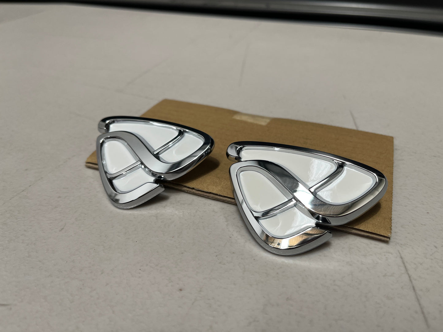 Front / Rear White Efini Emblem To Suit Mazda Rx7 Fd3S 93-02 (F100-51-731A-03) Emblems Badges And