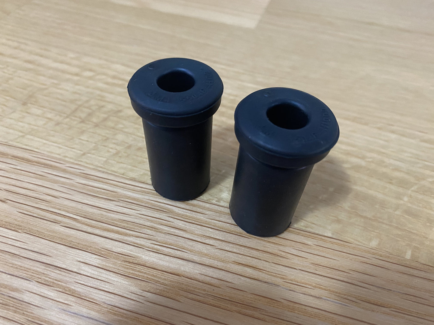 Leaf Spring Shackle Bushes (Rear Upper) Set (2-Piece) To Suit Datsun 1200 Ute B110 B120 Steering And