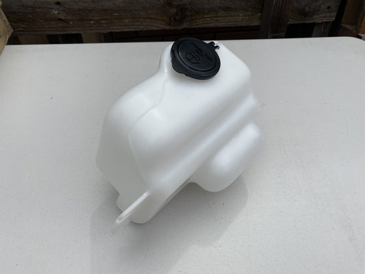 Windscreen Washer Bottle Tank With Rear To Suit Toyota Land Cruiser 80 Series Cooling