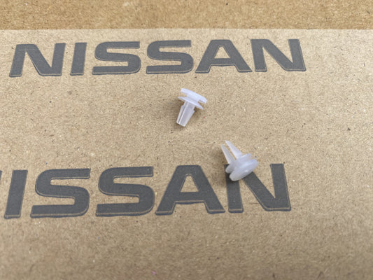 Genuine Nissan Vin Clip Set (2 piece) to suit Most Nissan Models - Vega Autosports