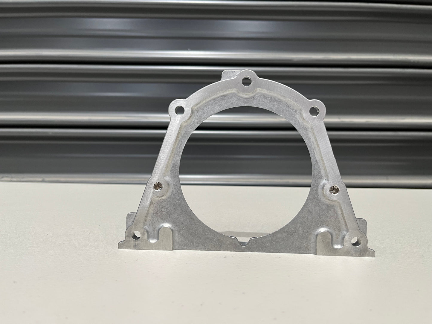 Rear Main Seal Retainer To Suit Mitsubishi Lancer Evolution 4 - 9 Cn9A Cp9A Ct9A Engine