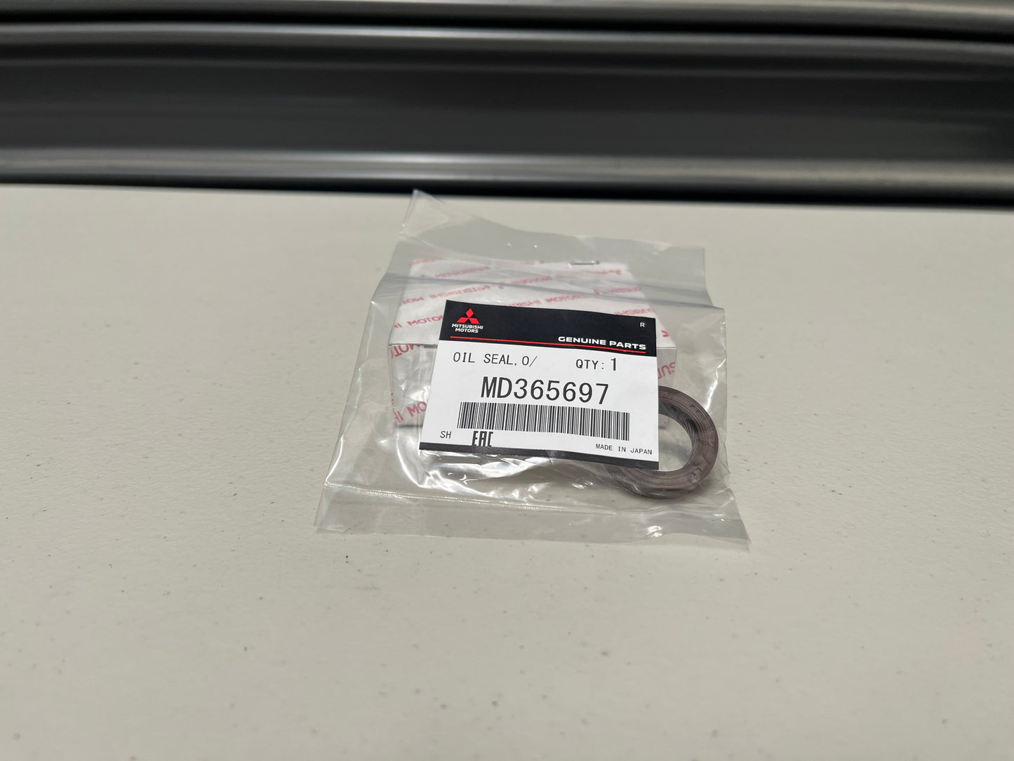 Oil Pump Sprocket Seal 4G63 To Suit Mitsubishi Lancer Evolution 4 - 9 Cn9A Cp9A Ct9A Md365697 Engine