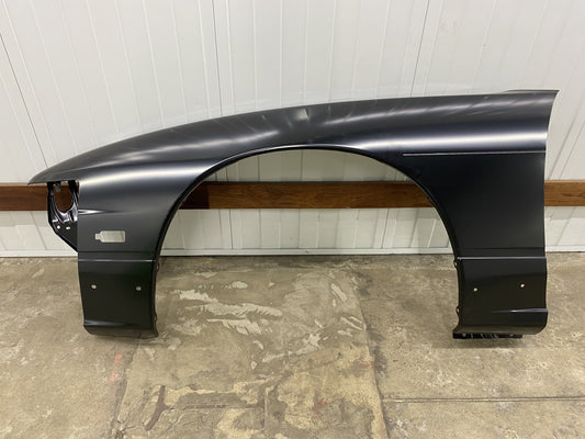 Oem Front Guard / Fender (Lhs) To Suit Nissan 180Sx Exterior
