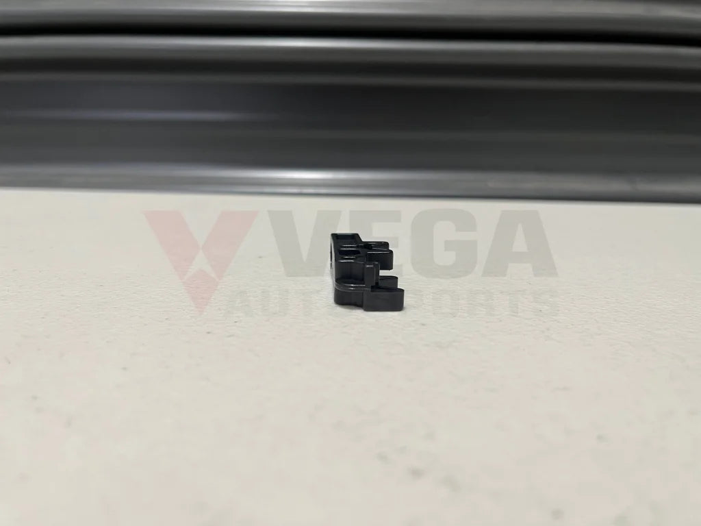 Brake / Fuel Clip (2-Line) To Suit Nissan R32 46289-71L00 Nuts Bolts Screws