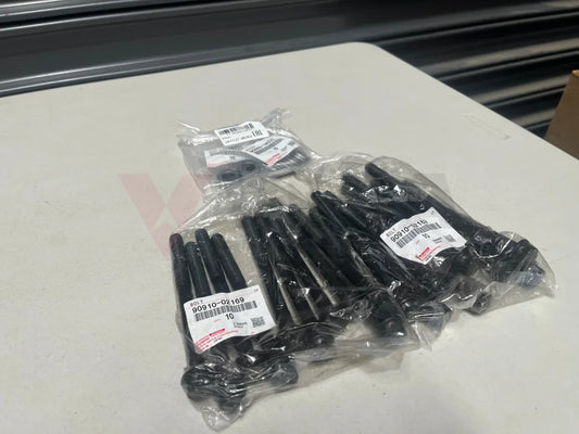 Cylinder Head Stud Set (40 piece) to suit Toyota Landcruiser 70 Series & 200 Series 1VDFTV 90910-02169 / 90560-14033