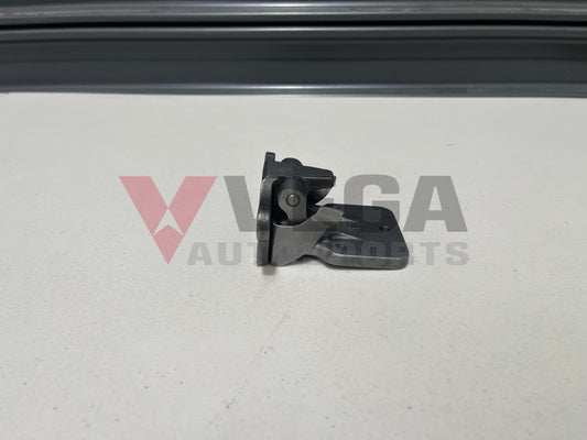 Door Hinge (Lower Lhs / Rhs) To Suit Datsun Sunny Truck 1200 B110 B120 80402-H1001 Exterior