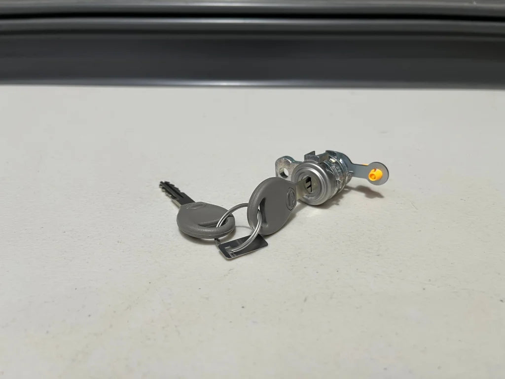 Door Lock (Rhs Driver) To Suit Nissan Skyline R34 Gtr / Gt-T Gt-V Gt H0600-Aa025 Interior