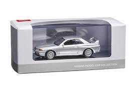 Skyline R32 GTR V-Spec 2 KL0 1:64 Model Car - Vega Autosports