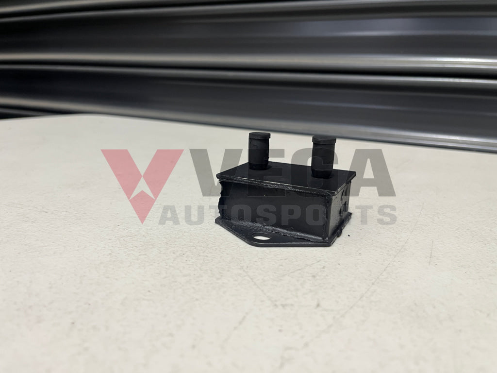 Engine Motor Mount Datsun 311 Roadster 1600 & 2000 11223-32200