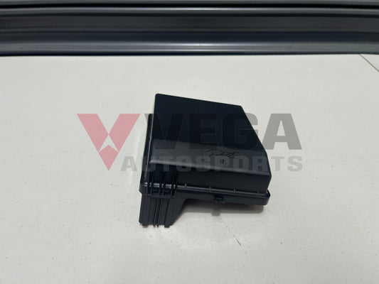 Engine Relay Fuse Box Cover To Suit Mitsubishi Lancer Evolution 9 03.2007-04.2007 *Discontinued 1