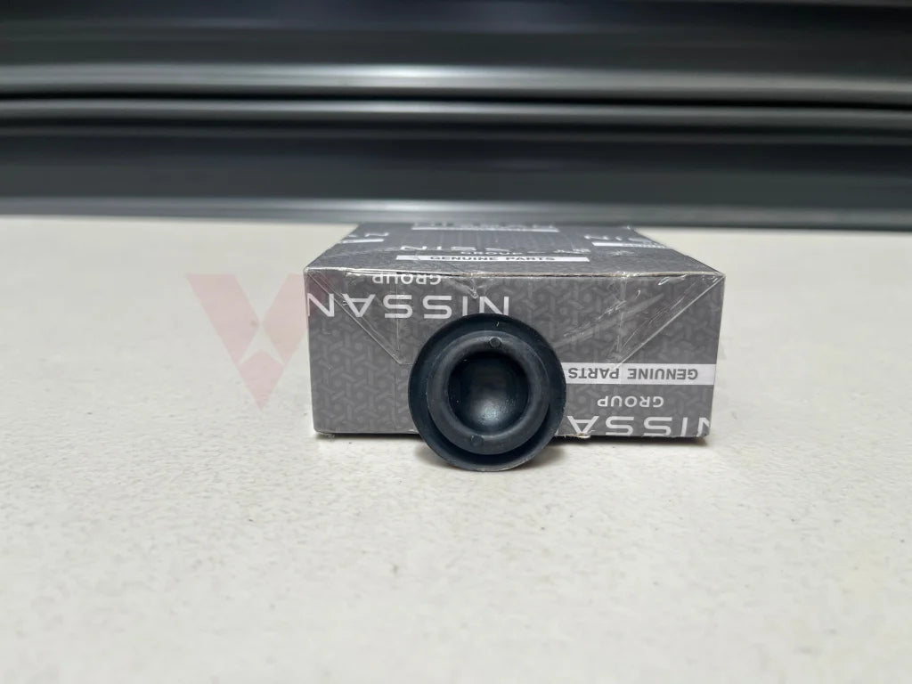 Floor Panel Grommet (25Mm) To Suit Nissan Datsun 1200 240Z B10 B110 S30 510 74942-04100 Nuts /