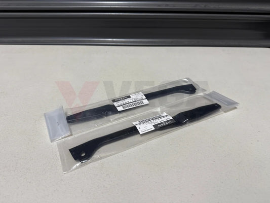 Front Bumper Side Bracket Set RHS / LHS to suit Nissan Skyline R33 GTS T 62222 15U00 / 62223 15U00 Exterior