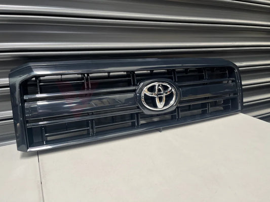 Front Grille Assembly To Suit Toyota Landcruiser 79 Series 2008-Current 53101-60450 Exterior