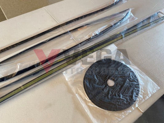 Front Windscreen Fitting Kit to suit Nissan Skyline R32 GTR / GTS-T / GTS-4 - Vega Autosports