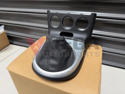 Gear Shift Boot & Surround to suit Nissan 350Z Fair lady Z33 05-09 96936-CF45A Interior