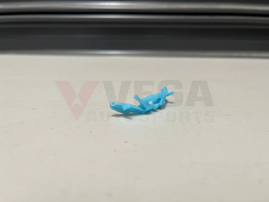 Genuine Mitsubishi Drip Mould Clip (Blue) To Suit Lancer Evolution 2 / 3 4 5 6 6.5 Mb814154 Exterior