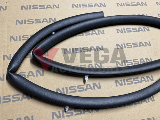 Genuine Nissan Front Cowl Rubber to suit Nissan Skyline R32 GTR / GTS-T / GTS-4 - Vega Autosports