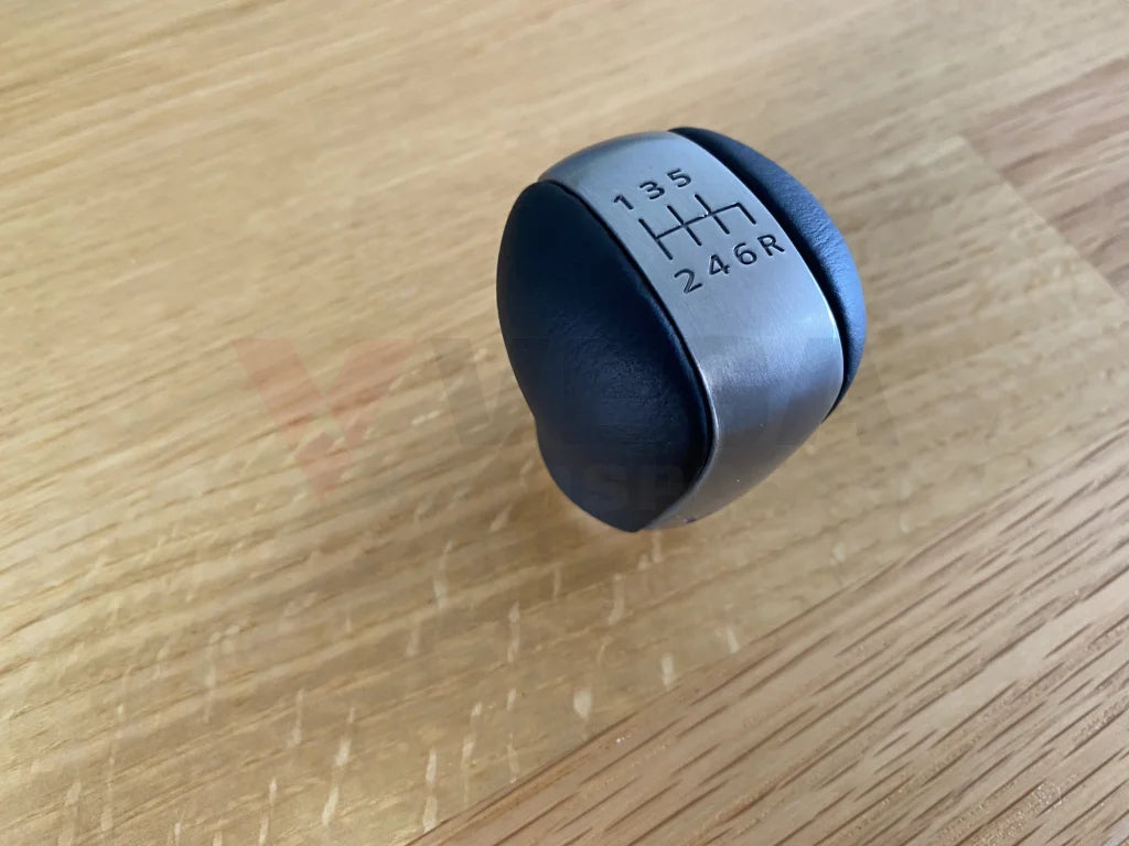 Genuine Nissan Gear Knob to suit Nissan Skyline R34 GTR V-spec 2 (08/2000- Onwards) - Vega Autosports