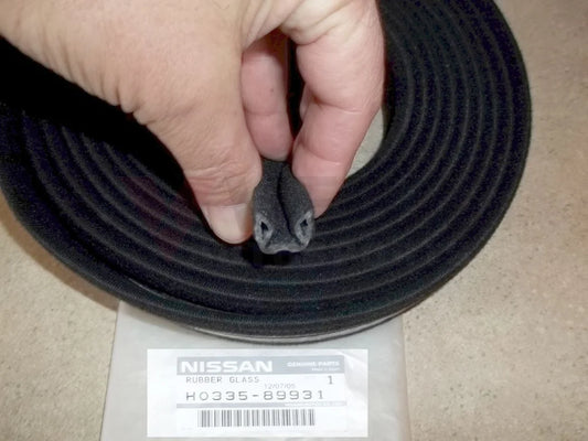 Glass Run Channel Rubber 5m Length to suit DATSUN 1200 B110 B210 510 610 130 C30 H0335-89931 Body Mouldings / Seals