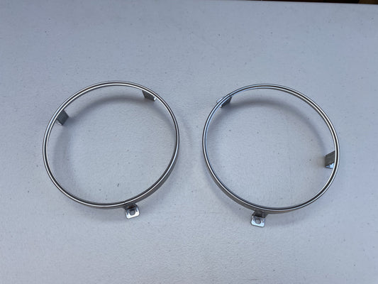 Headlight Retaining Ring (2-piece) to suit Datsun 510 520 610 620 - Vega Autosports