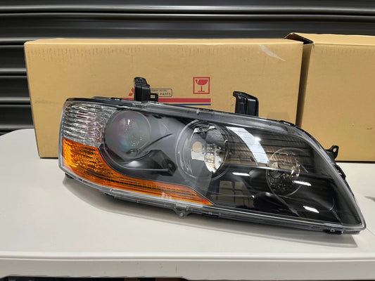Hid Headlight Housing Set (Rhs & Lhs) To Suit Mitsubishi Lancer Evolution 8 Mr Ct9A 8301B718 /