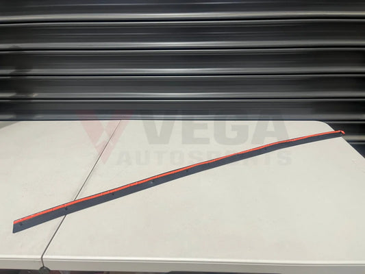 Hood Seal To Suit Nissan R35 Gtr 65820-62B0A Body Mouldings / Seals