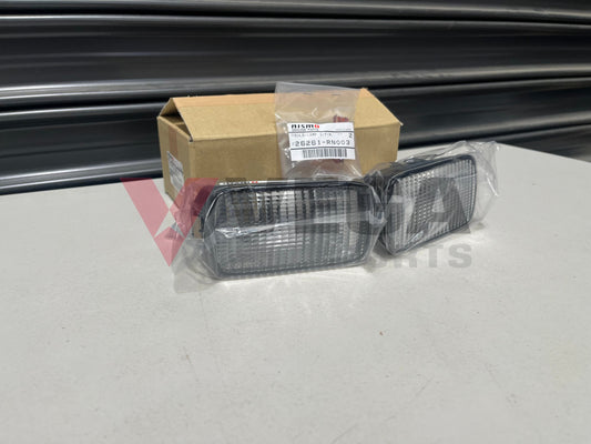 Nismo Front Indicator Set (Clear) - To Suit Nissan Skyline R34 Gtr / 20Gt 25Gt 25Gt-4 25Gt-T Gt-V