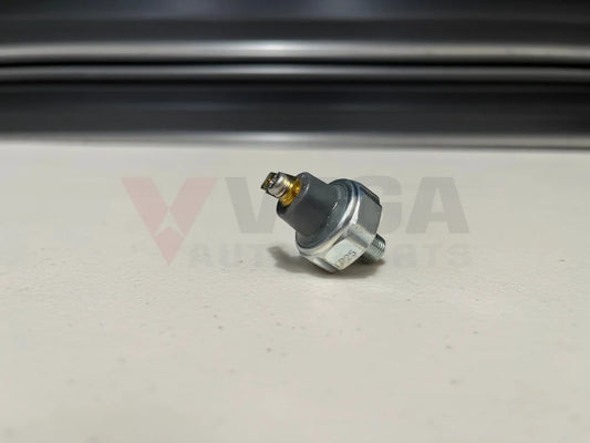 Oil Pressure Switch To Suit Mitsubishi Lancer Evolution 5 / 6 7 8 9 Cp9A Ct9A Electrical