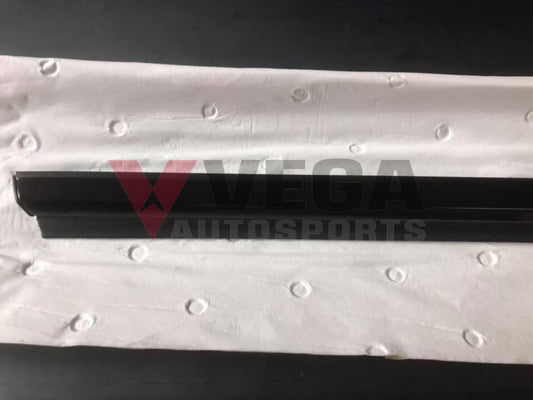 Outer Belt Mould (LHS) to suit Nissan Skyline R32 GTR / GTS-T / GTS - Vega Autosports