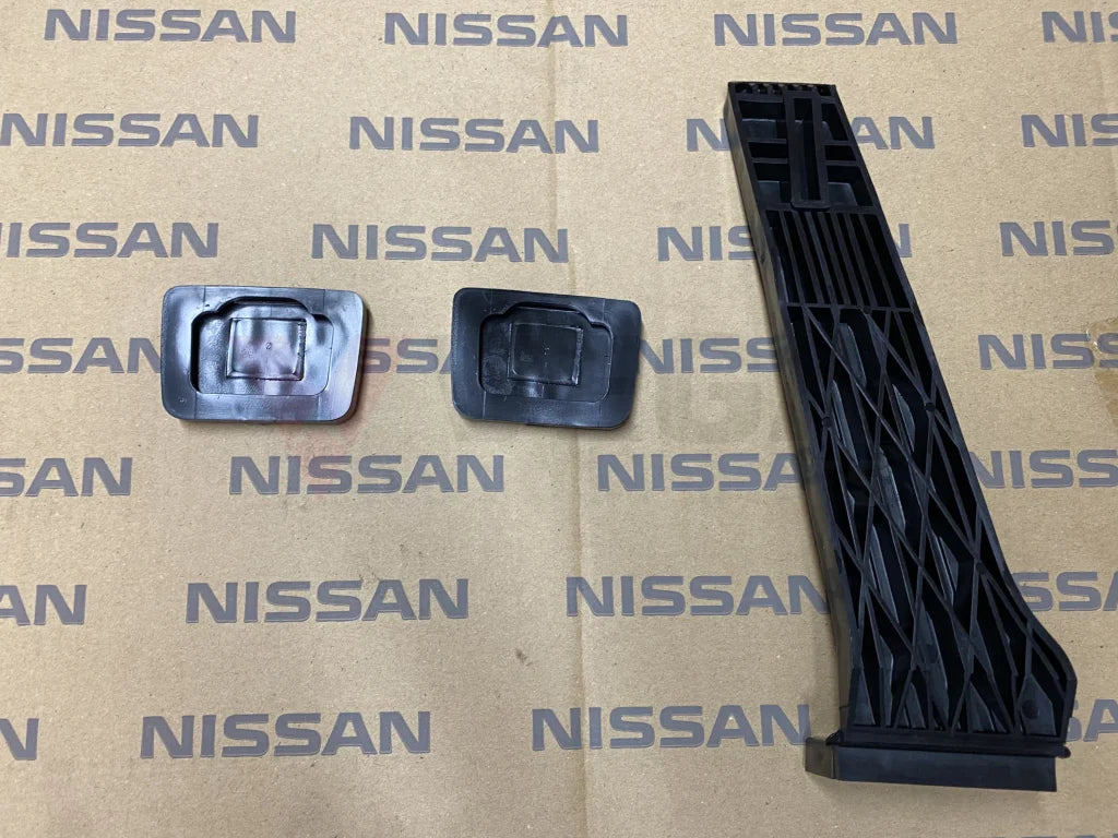 Pedal Set (3-piece) to suit Datsun 1200 B110 B120 - Vega Autosports