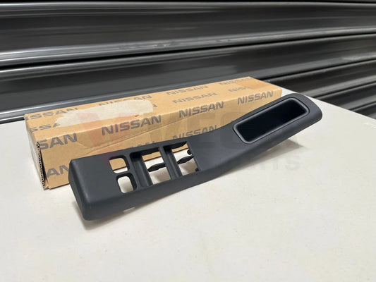 Power Window Switch Finisher (Front Rhs Driver) To Suit Nissan R33 Skyline 4 Door Models 80960-26U00