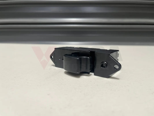 Power Window Switch (Rear Driver Rhs) To Suit Mitsubishi Lancer Evolution 7 / 8 9 Ct9A 8608A100