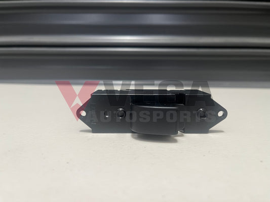 Power Window Switch (Rear Lhs Passenger) To Suit Mitsubishi Lancer Evolution 7 / 8 Ct9A Mr587880