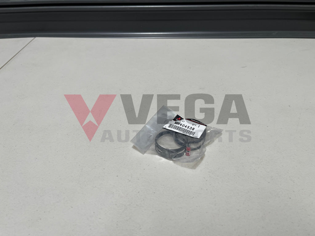 Radiator Hose Clamp (2-Piece) To Suit Mitsubishi Lancer Evolution 4 - 9 Cn9A Cp9A Ct9A Mr404538