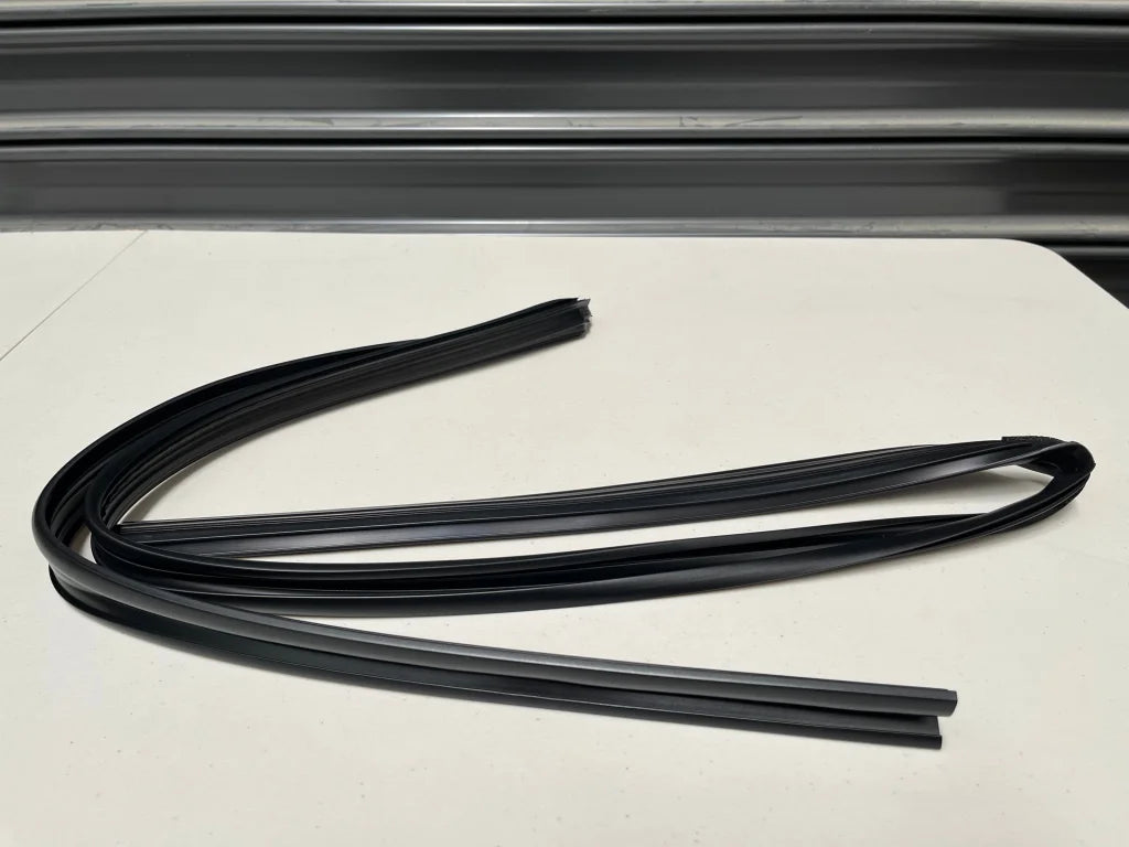 Run Channel (Front Rhs) To Suit Mitsubishi Lancer Evolution 7 / 8 9 Ct9A Ct9W Mr526473 Exterior