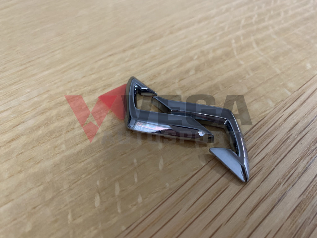 S Bonnet Badge To Suit Nissan Skyline R34 Gtt Emblems Badges And Decals