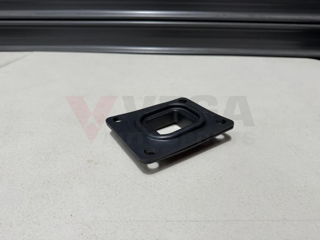 Shifter Tunnel Rubber Boot to suit Toyota Chaser JZX100 / JZX110 Chaser R154 5SP 33555 22110 Gearbox and Transmission
