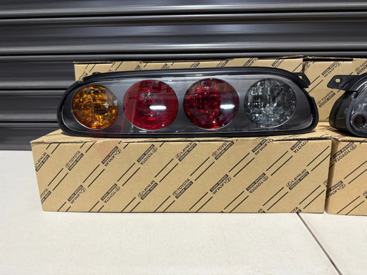 Tail Light Lamp Set RHS & LHS to suit Toyota 96 98 Supra JZA80 81561 14700 / 81551 14700 Electrical