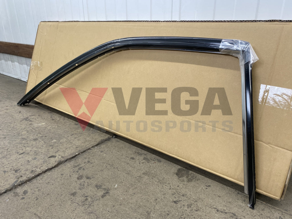 Upper Weatherstrip Retainer Moulding (Lhs) To Suit R32 Gtr / Gts-T (All Coupe) Genuine Nissan