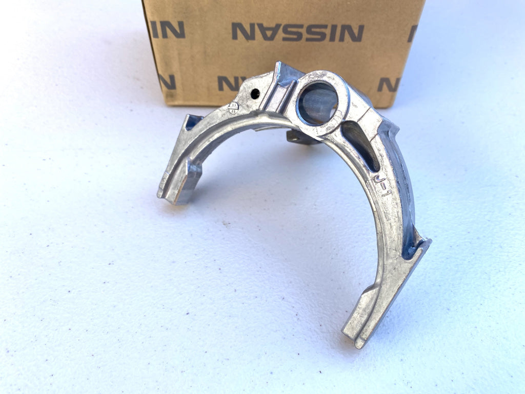 1st / 2nd Shift Fork to suit Nissan Skyline R33 GTS-t, R34 GTT RB25DET and Z32 Transmission - Vega Autosports
