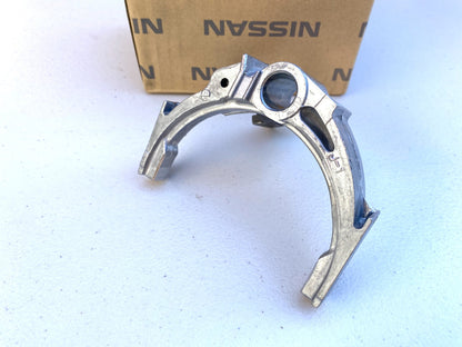 1st / 2nd Shift Fork to suit Nissan Skyline R33 GTS-t, R34 GTT RB25DET and Z32 Transmission - Vega Autosports