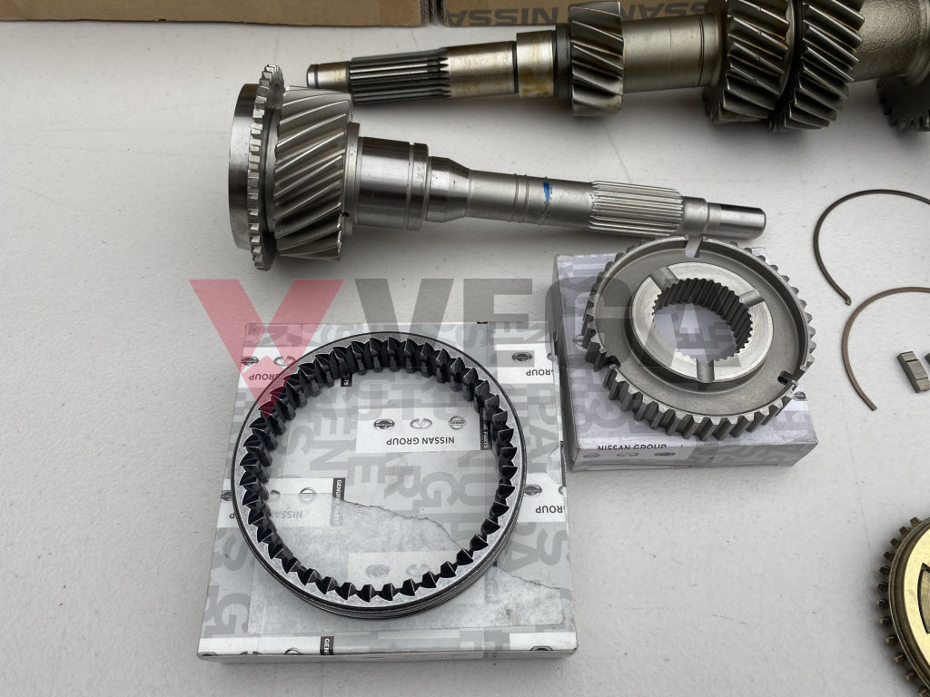 Rb25 / 26 Gearbox 3Rd 4Th Gear Rebuild Set To Suit Nissan Gts-T Gtt And Gtr Gearboxes Transmission
