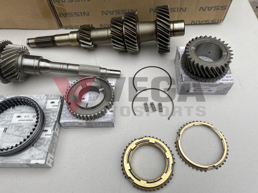 Rb25 / 26 Gearbox 3Rd 4Th Gear Rebuild Set To Suit Nissan Gts-T Gtt And Gtr Gearboxes Transmission